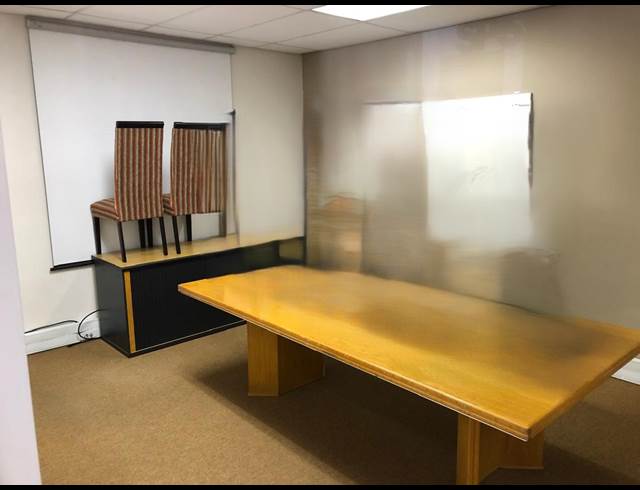 236M² OFFICE TO LET IN STEENBERG