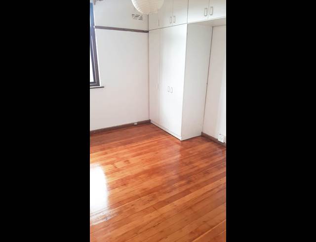 2 bed property to rent in WOODSTOCK