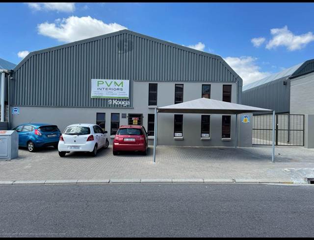 550M² WAREHOUSE RENTED IN STIKLAND INDUSTRIAL