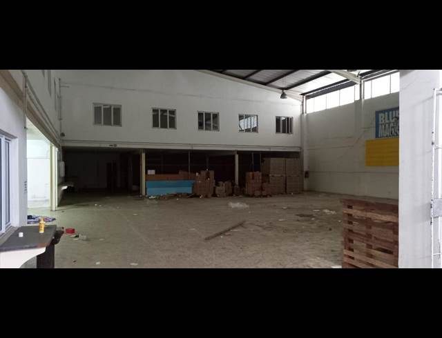 900M² WAREHOUSE TO LET IN WESTMEAD