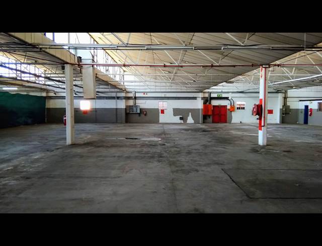 2,785M² WAREHOUSE TO LET IN PAROW INDUSTRIAL