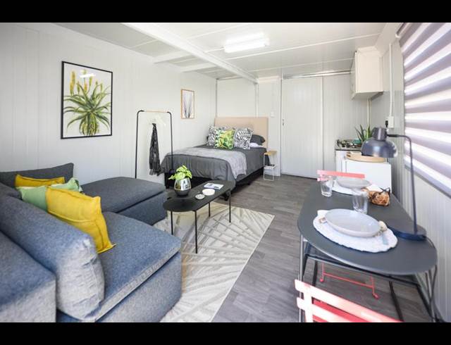 1 BEDROOM PROPERTY TO RENT IN KEMPTON PARK