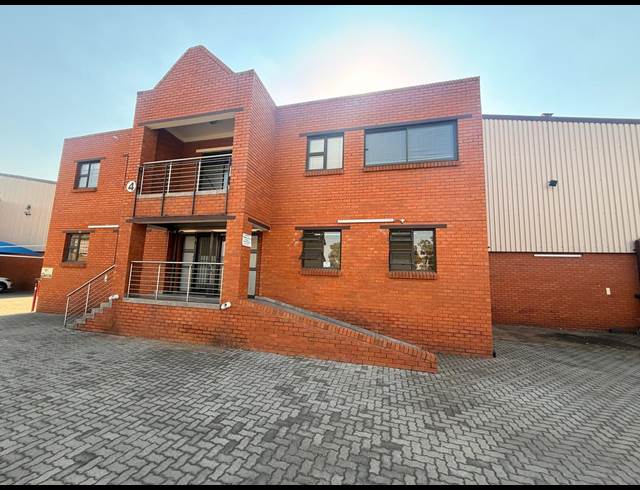920M² WAREHOUSE TO LET IN DALPARK