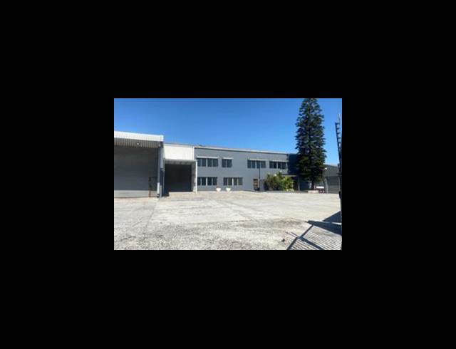 2,770M² WAREHOUSE TO LET IN EPPING INDUSTRIAL