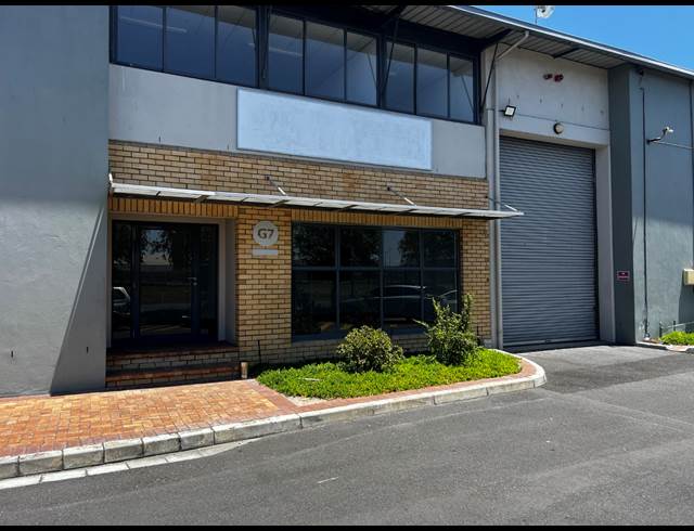 401M² WAREHOUSE TO LET IN AIRPORT INDUSTRIA
