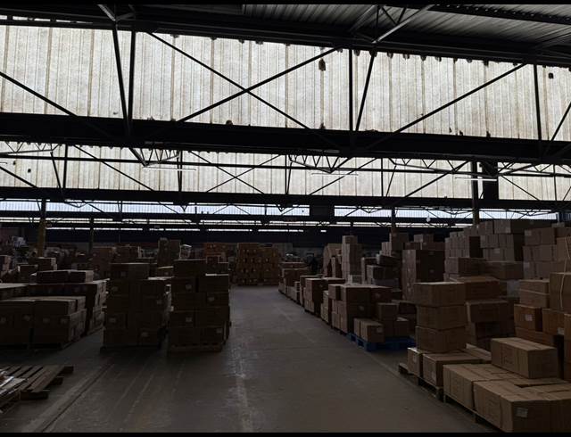 2,698M² WAREHOUSE TO LET IN ANDERBOLT