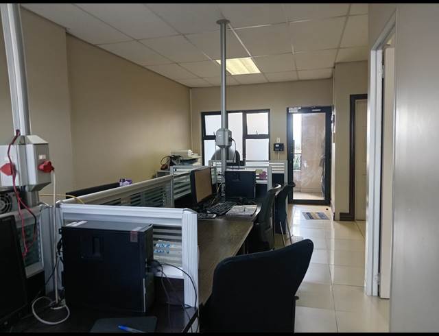 60M² APARTMENT BLOCK TO LET IN NEW TOWN CENTRE