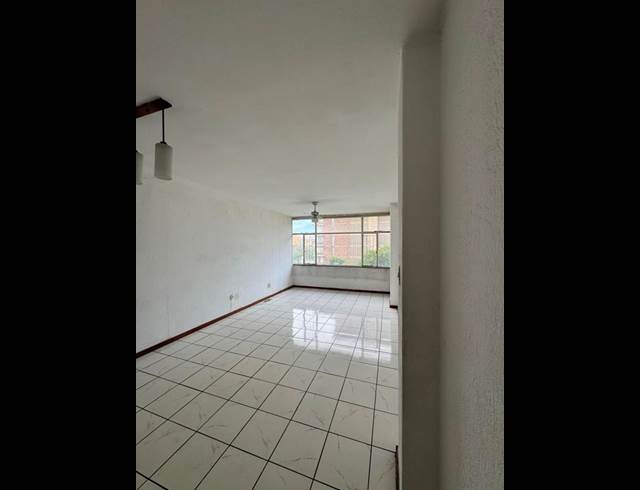 2 BEDROOM PROPERTY TO RENT IN SUNNYSIDE