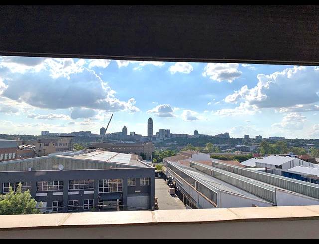7,435M² OFFICE TO LET IN WYNBERG