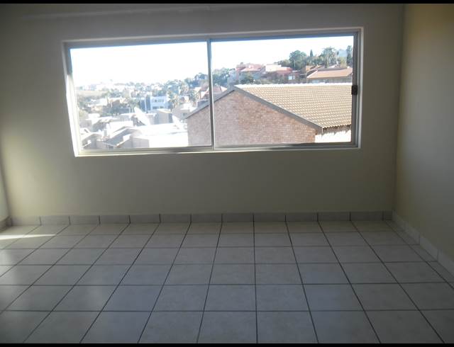 2 bed property to rent in WINCHESTER HILLS