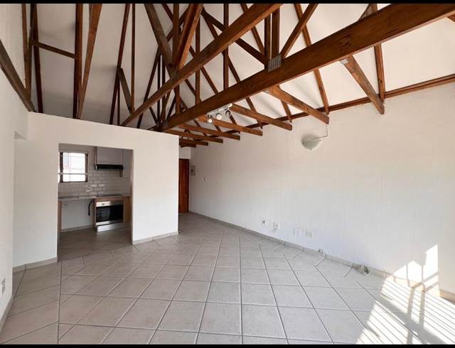 2 BEDROOM PROPERTY TO RENT IN SUNNINGHILL