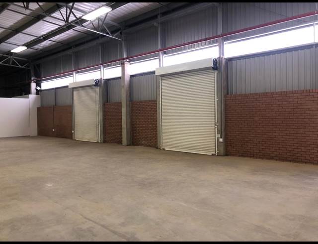 1,315M² WAREHOUSE TO LET IN OLIFANTSFONTEIN