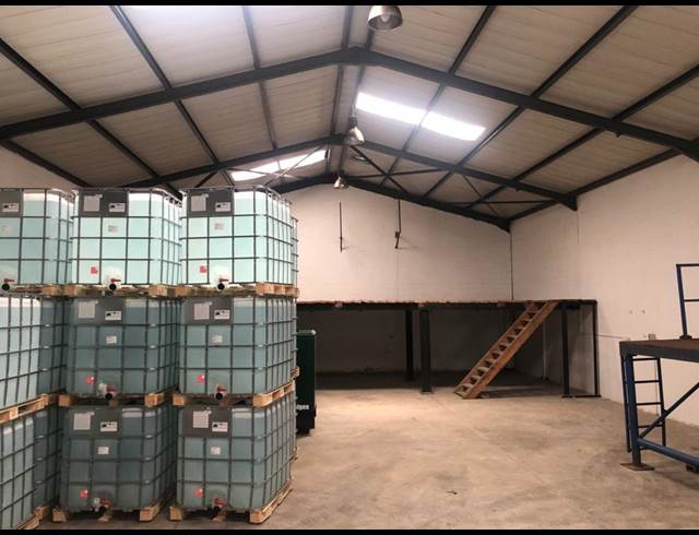 330M² WAREHOUSE TO LET IN STIKLAND INDUSTRIAL