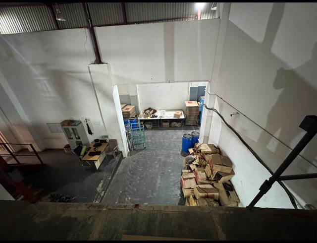 678M² WAREHOUSE TO LET IN CROWN