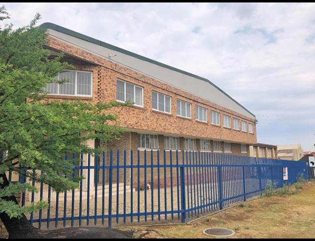 650M² WAREHOUSE TO LET IN MEADOWDALE