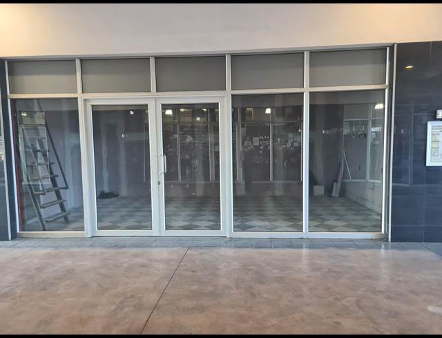 37M² RETAIL TO LET IN BRACKENFELL CENTRAL