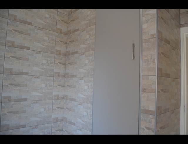 2 BEDROOM PROPERTY TO RENT IN FREELAND PARK