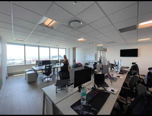 203M² OFFICE TO LET IN CAPE TOWN CITY CENTRE