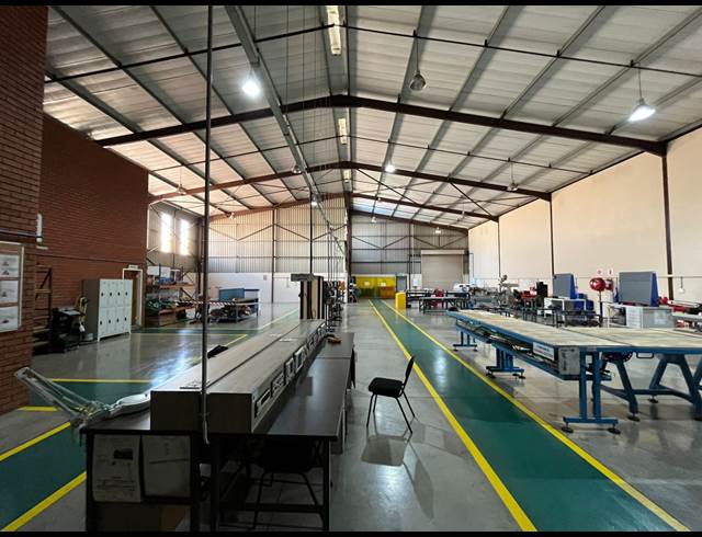 1,000M² WAREHOUSE TO LET IN DALPARK