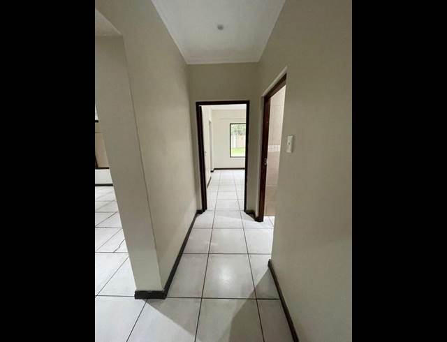 2 BEDROOM PROPERTY TO RENT IN WILROPARK