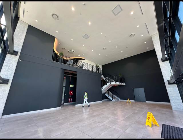 5,110M² WAREHOUSE TO LET IN ATLANTIC HILLS