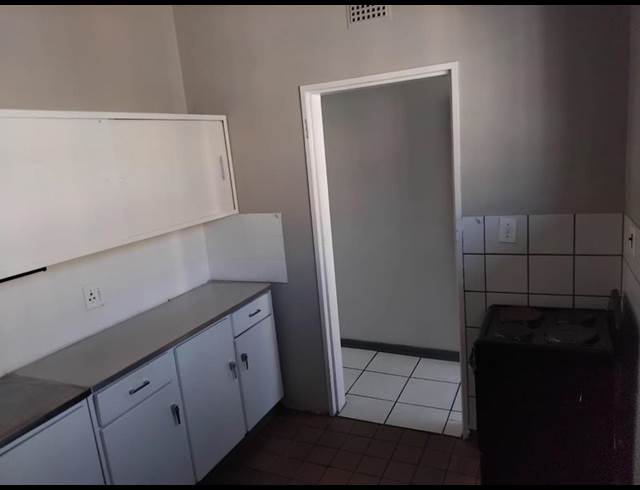 2 BEDROOM PROPERTY TO RENT IN BAILLIE PARK