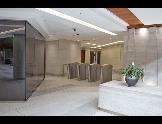 539M² OFFICE TO LET IN SANDTON CENTRAL