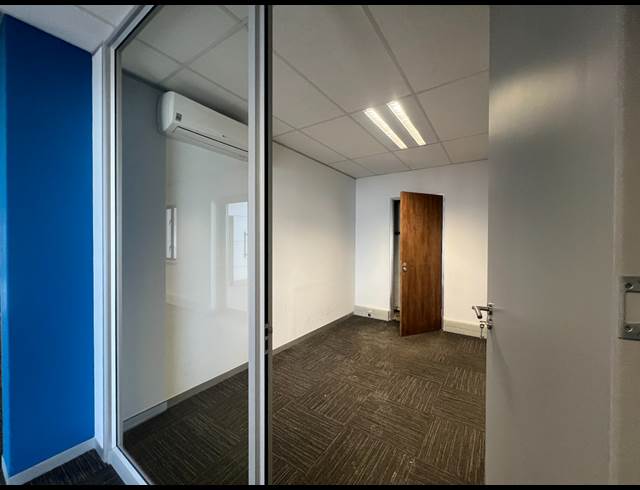 268M² OFFICE TO LET IN GREENSTONE HILL