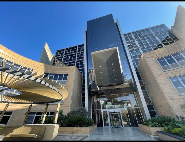 20M² OFFICE TO LET IN SANDTON CENTRAL