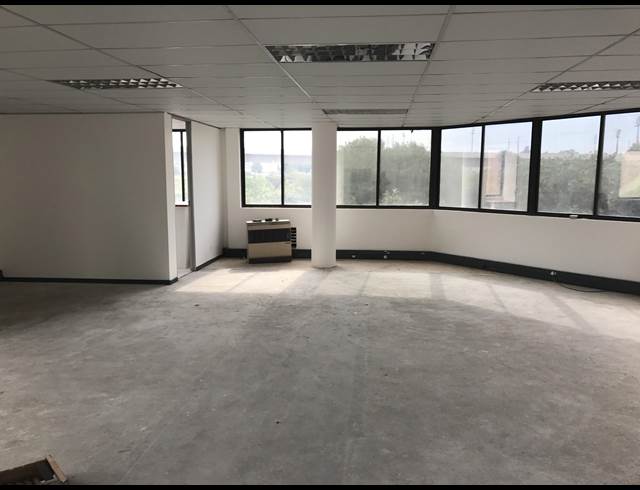 118M² OFFICE TO LET IN CENTURION CENTRAL