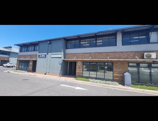 325M² WAREHOUSE TO LET IN AIRPORT INDUSTRIA