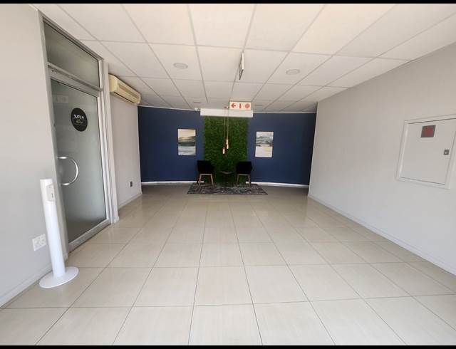 231M² OFFICE TO LET IN HALFWAY HOUSE