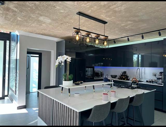 3 BEDROOM PROPERTY TO RENT IN LYNNWOOD