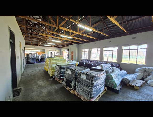 310M² FACTORY TO LET IN BOKSBURG EAST