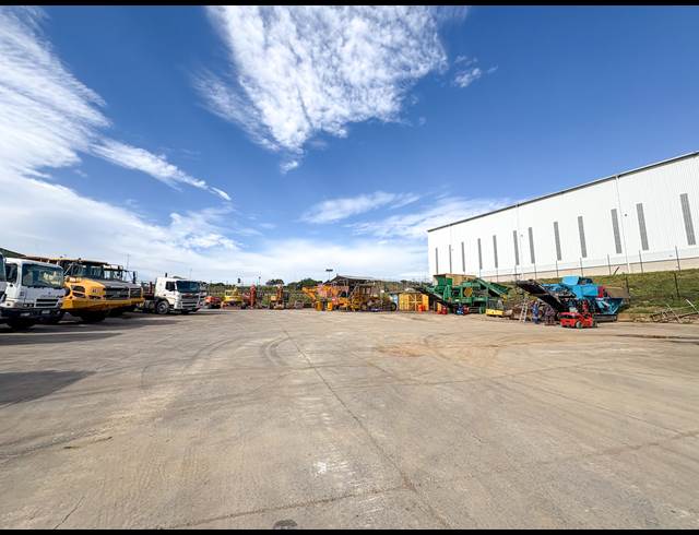 3,393M² WAREHOUSE TO LET IN GLEN ANIL