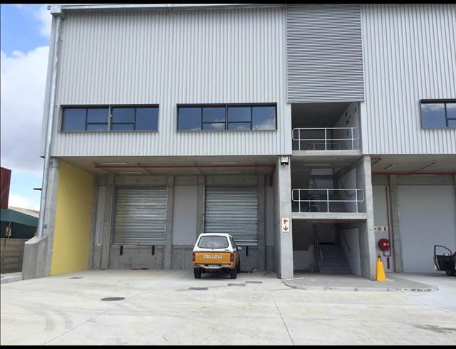 4,167M² FACTORY TO LET IN AIRPORT INDUSTRIA