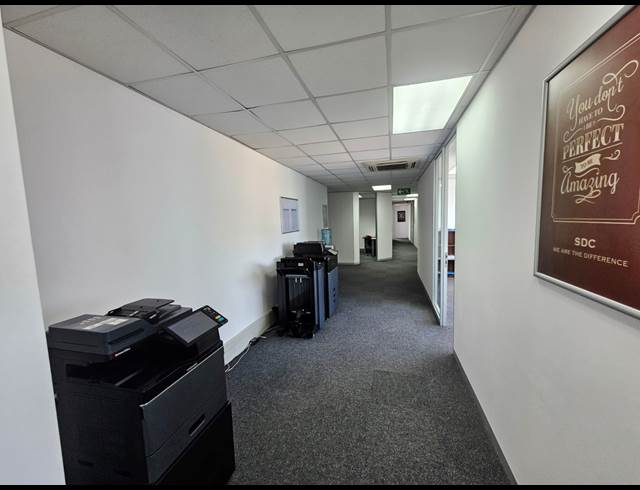 562M² OFFICE TO LET IN TYGER VALLEY