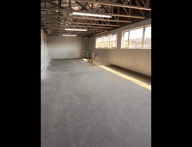 1,623M² WAREHOUSE TO LET IN CONGELLA