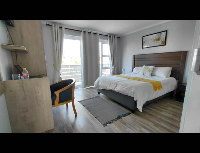 3 BEDROOM APARTMENT TO LET IN BLOUBERG RISE