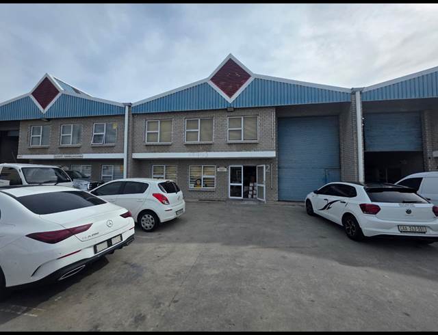 450M² WAREHOUSE TO LET IN MARCONI BEAM INDUSTRIA