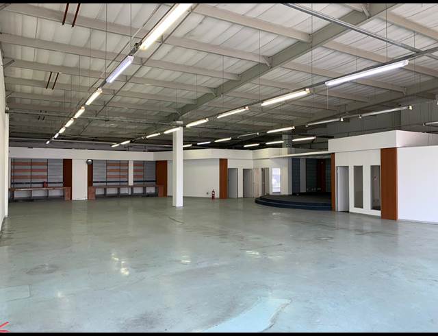 406M² WAREHOUSE TO LET IN STRIJDOMPARK