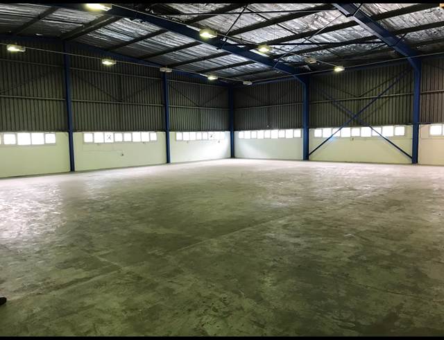 563M² FACTORY TO LET IN WESTMEAD