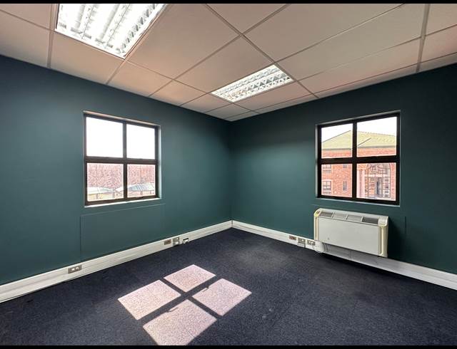 700M² OFFICE TO LET IN HIGHVELD TECHNOPARK