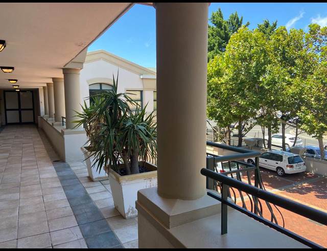 320M² OFFICE TO LET IN TOKAI