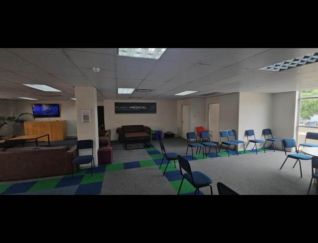 BUSINESS PROPERTY TO RENT IN HALFWAY GARDENS