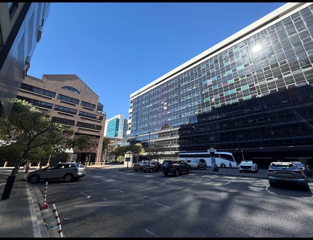 2,004M² BUILDING TO LET IN CAPE TOWN CITY CENTRE