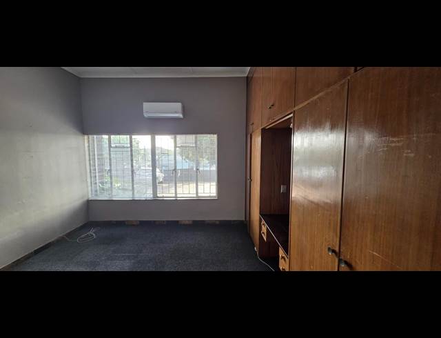 344M² OFFICE TO LET IN SONHEUWEL