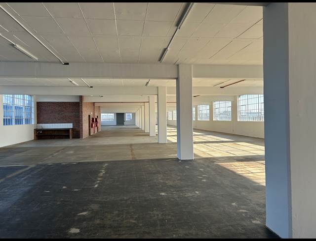 2,446M² WAREHOUSE TO LET IN DIEP RIVER