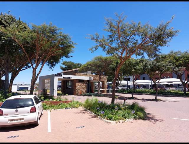 412M² OFFICE TO LET IN GREENSTONE HILL