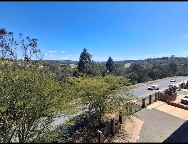 678M² OFFICE TO LET IN BEACON BAY